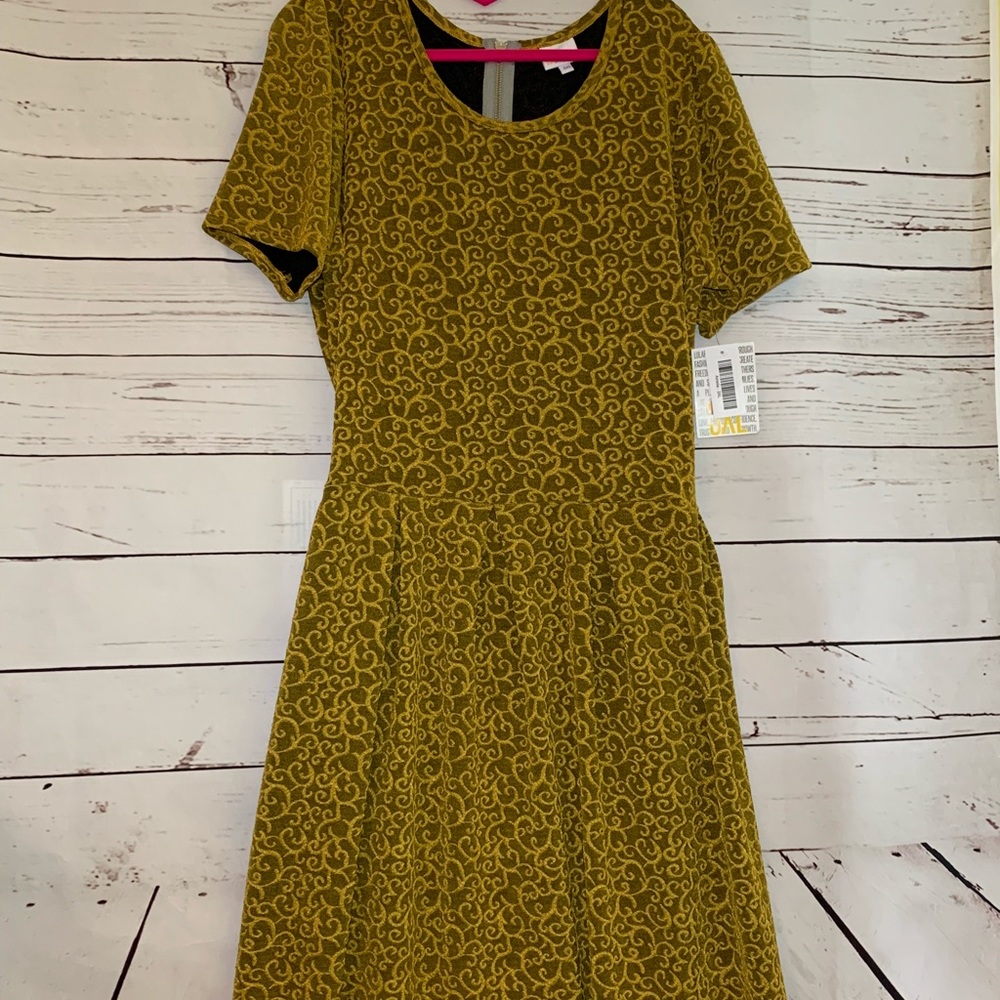 LuLaRoe Amelia Dress